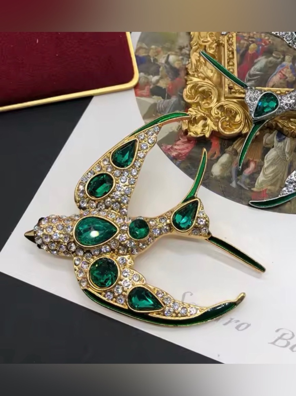 Baroque Luxury Rhinestone Simulated Swallow Design Brooch Pin
